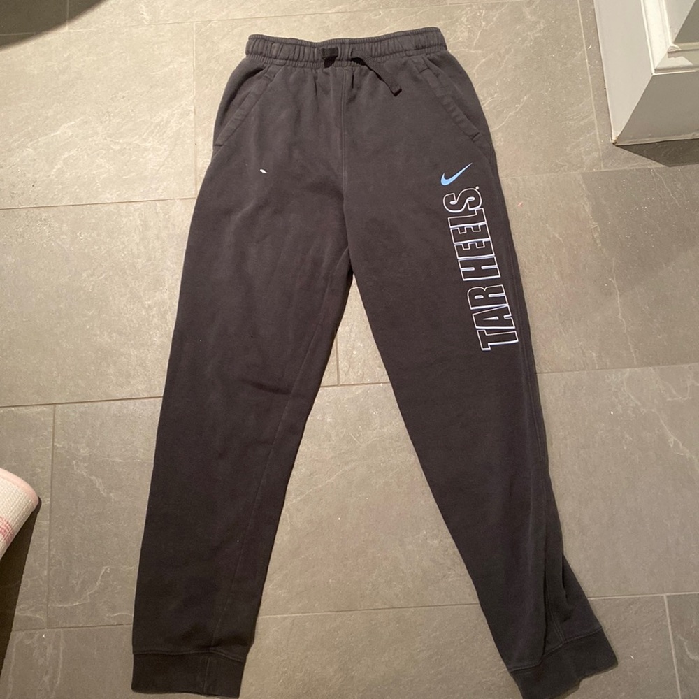 Nike UNC tarheels sweatpants dark grey
